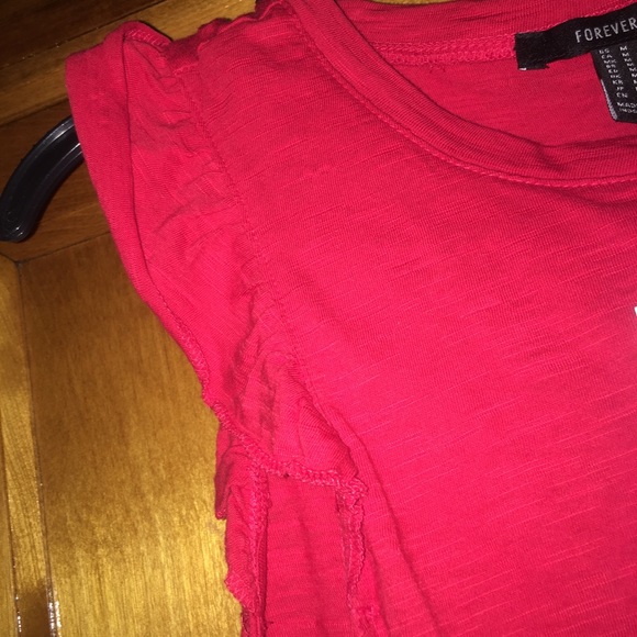 Cute tee - Picture 3 of 3